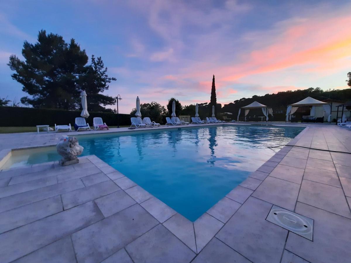 Il Casolare Val Di Mare Lejlighed Riparbella Eksteriør billede