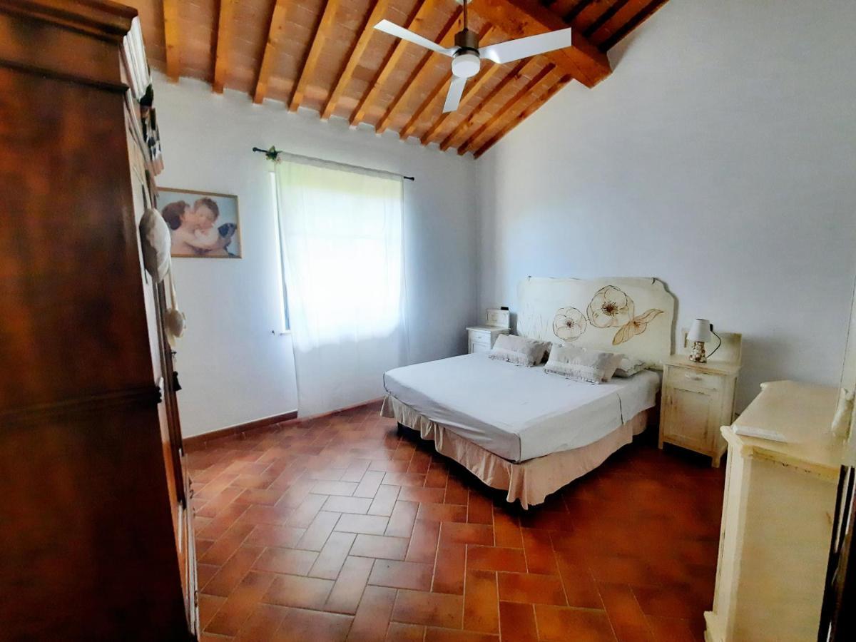 Il Casolare Val Di Mare Lejlighed Riparbella Eksteriør billede