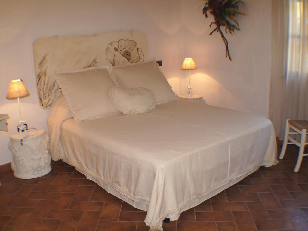 Il Casolare Val Di Mare Lejlighed Riparbella Værelse billede